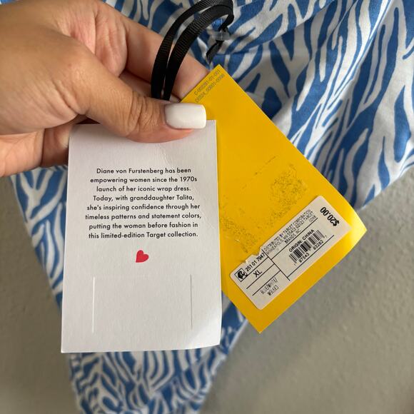 NWT Diane Von Furstenberg for Target Blue White Adjustable Straps Tank Top Sz XL - Picture 3 of 9